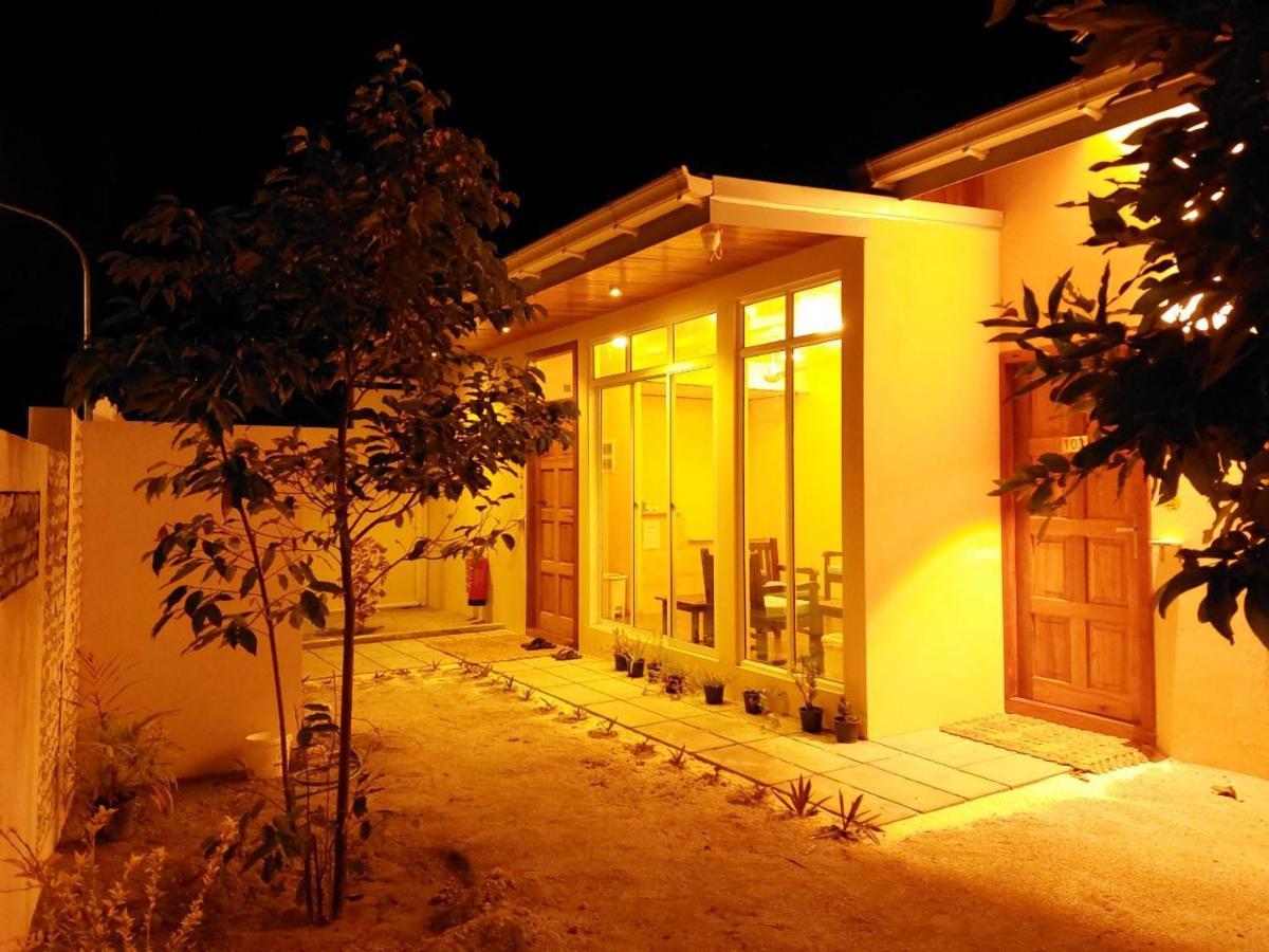 Hotel Ayira Maldives Feridhoo Exterior foto